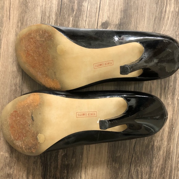 Vince Camuto Black stilettos 👠 - Picture 3 of 4